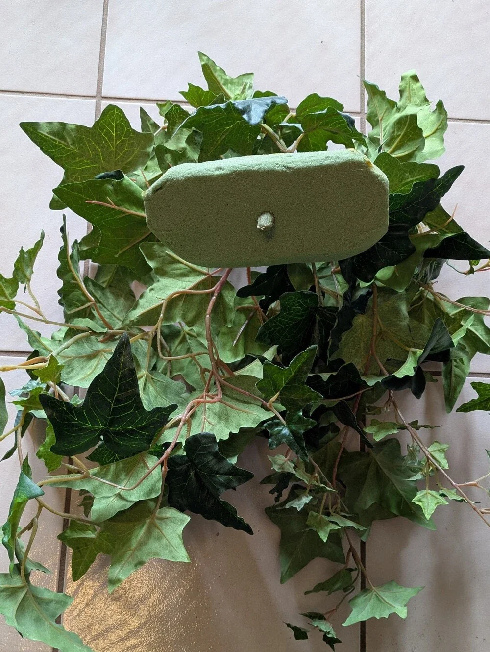 SYROCO Gold Decorative Wall Shell Pocket Shelf Includes Artificial Ivy 1962 VTG
